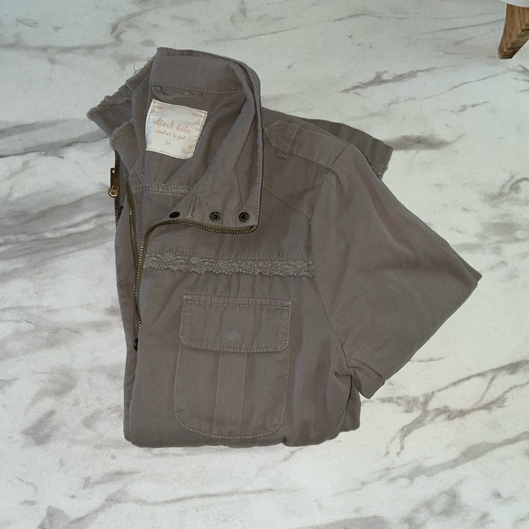 Altar’d State Army Green Zipup - Picture 2 of 4